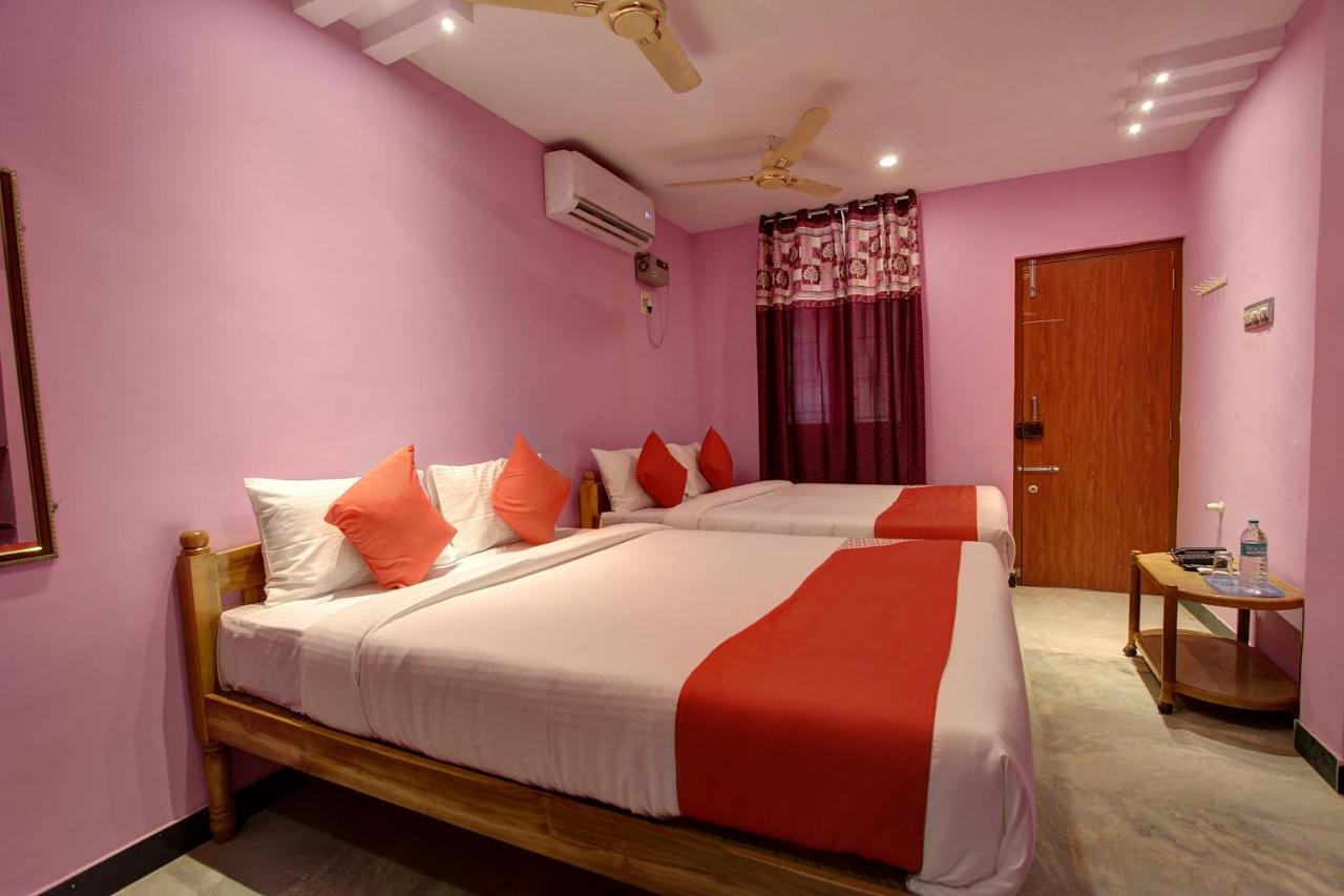 Oyo 38664 Rt Residency Hotel Golden Rock Exterior foto